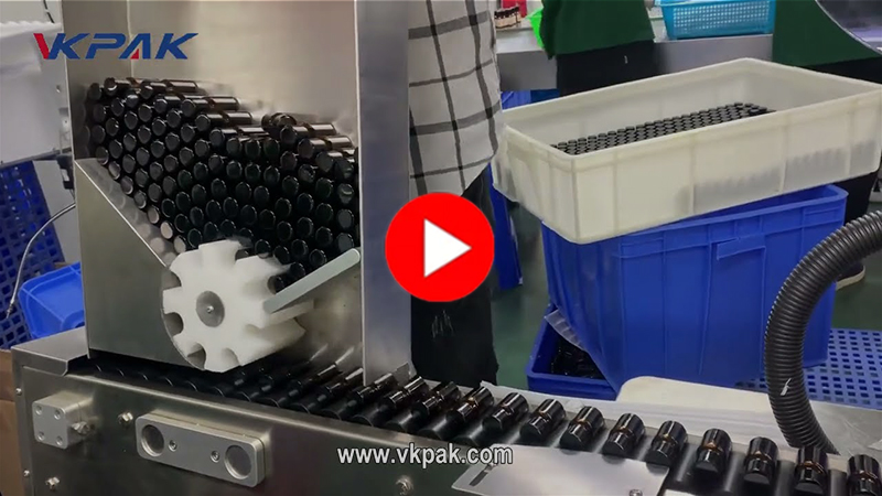 自動水平エッセンシャルオイルボトルラベリングマシン