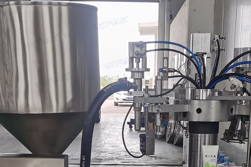 チューブ充填システム