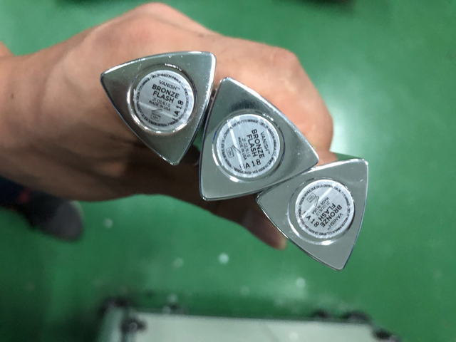 NO3 ラベルサンプル リップスティック.jpg