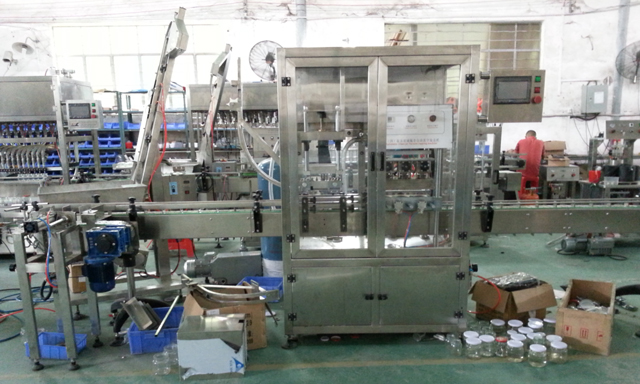 自動真空キャッピング