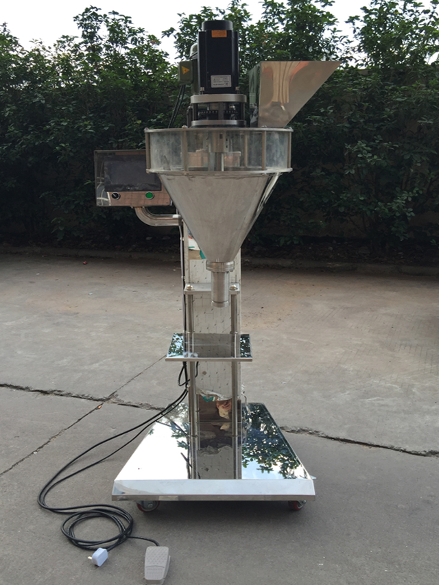 main body of auger filling machine オーガーフィラー小麦粉工場.jpg