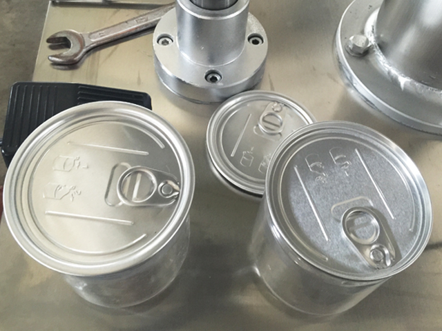 金属缶キャップ機.jpg