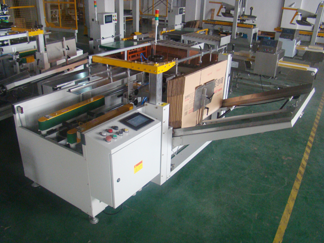 カートンエレクター自動工場.JPG