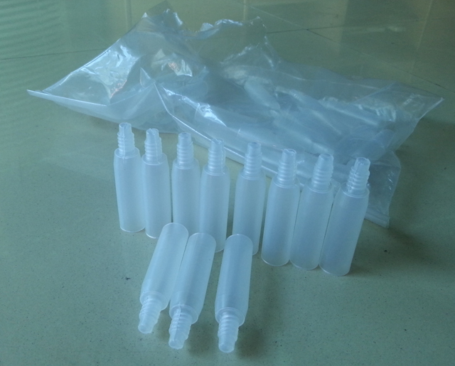 チューブ von puneet Garg.jpg