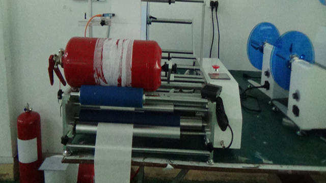 消防製品用ラベラー機器。