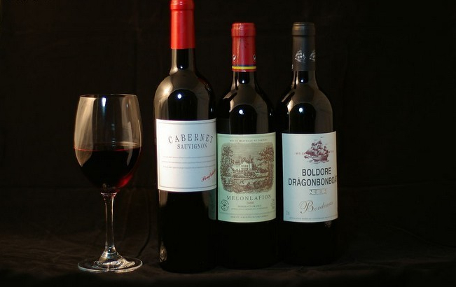 bottles glass for red wine ボトル グラス ワイン.jpg