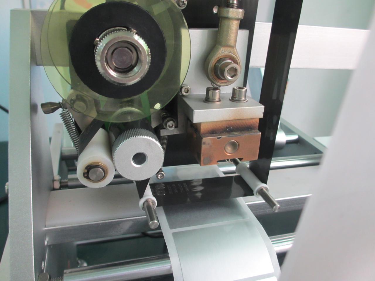 syringe labeling with printing coding function 印刷コーダ付き注射器ラベル(5).JPG