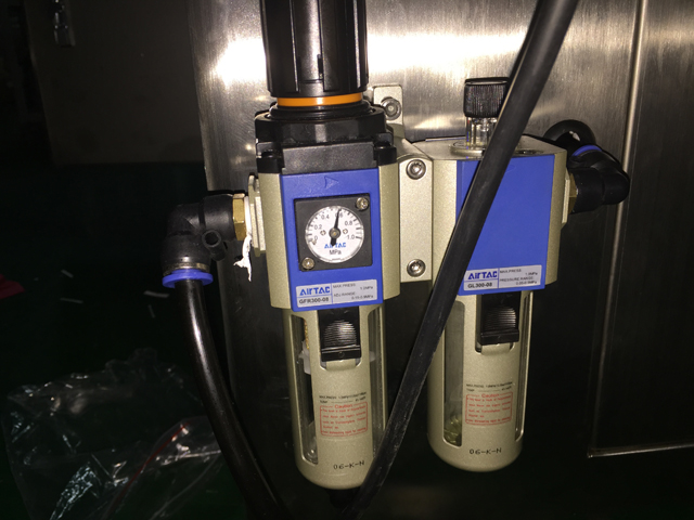 pneumatic part for filling sealing machine 充填シール機用空気圧部品.jpg