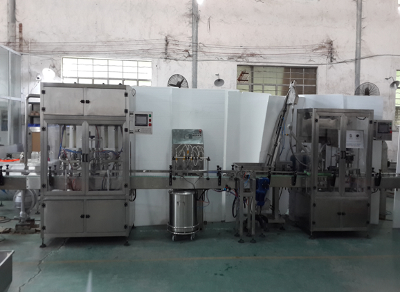 automatic line for thick sauce paste production ソース充填ライン.jpg